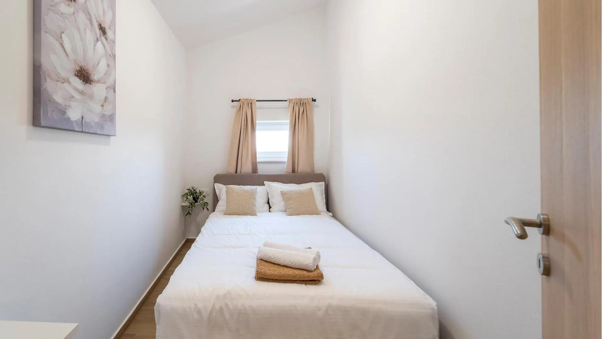 Cozy Home In Sukosan With Outdoor Swimming Pool Holiday home